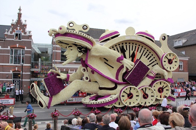 Bloemencorso-Zundert-2013-le-hoi-hoa-lon-nhat-the-gioi-o-Ha-Lan